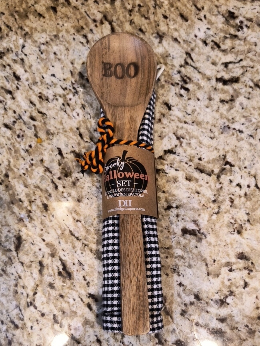 Black & White Gingham Dishtowel & Boo Wooden Spatula Set